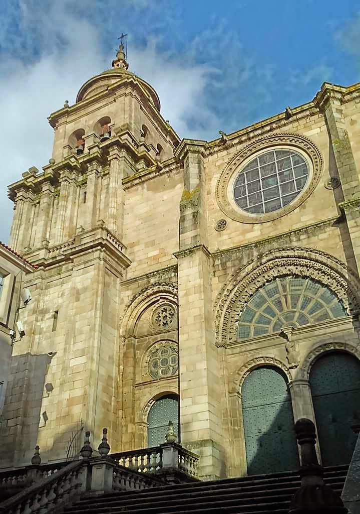Catedral San Martiño de Ourense, fachada
